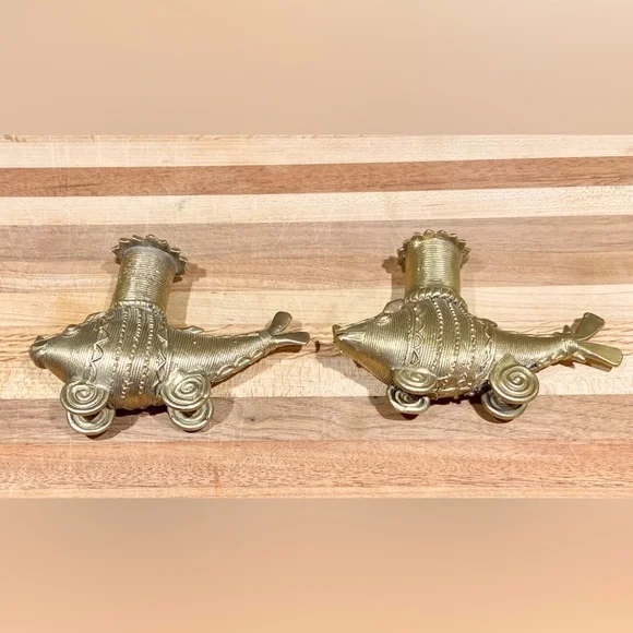 Candle Stand / Holder - Brass Dhokra Fish Shape - Vintage - Handmade Set of 2 - Picture 4 of 9
